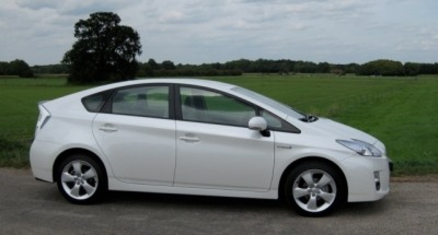 toyota_prius.jpg